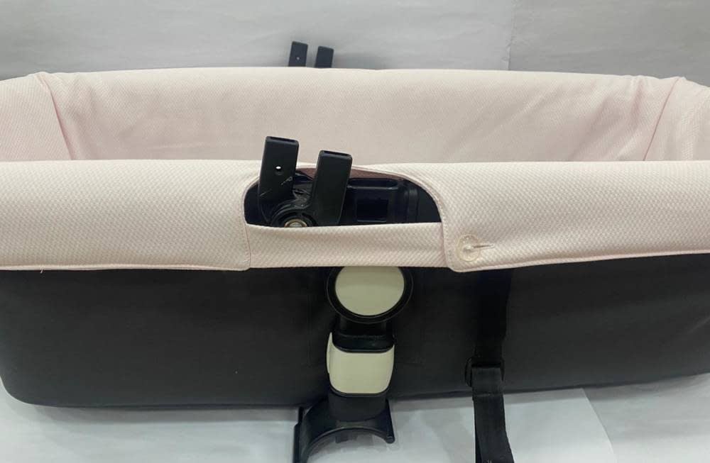 Funda de capazo bugaboo camaleon 2 y 3 en pique de abeja rosa AGOTADA |  Tienda Tucusitos ropa para bebé | Madrid